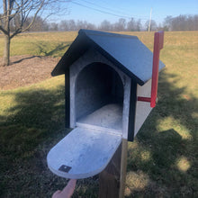 Load image into Gallery viewer, Marbled Poly Lumber Mailbox | Eco-Friendly Recycled Plastic | Durable Quality Craftsmanship | E250