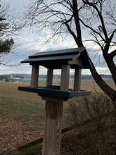 Load image into Gallery viewer, Large Poly Lumber Bird Feeder – Post Mounted | KF1000